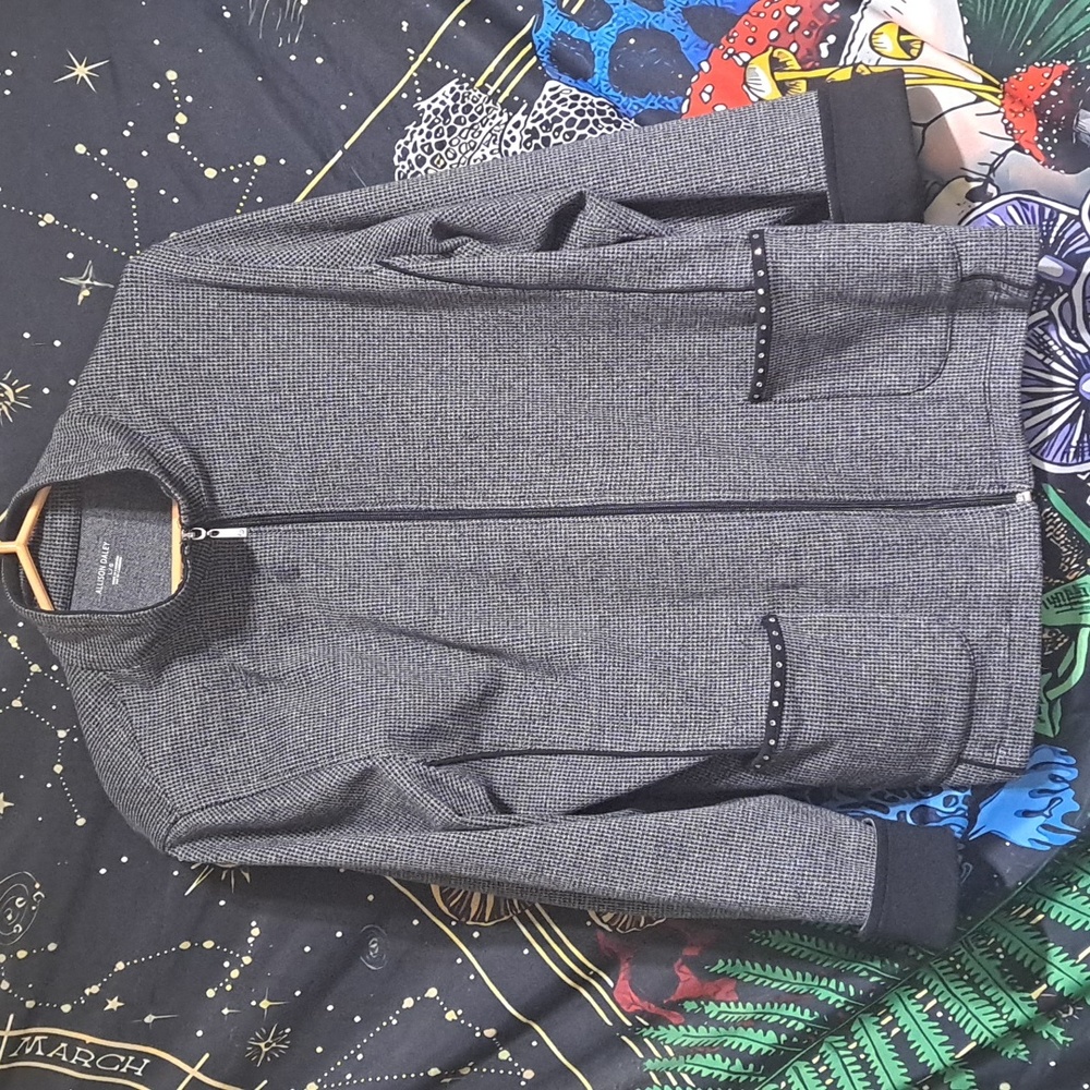 Allison Daley jacket size L
